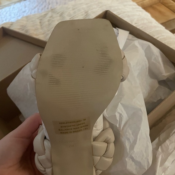 NEW Steve Madden Kenley Heels - Picture 5 of 5